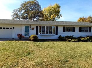 660 Green Ct, Onalaska, WI 54650