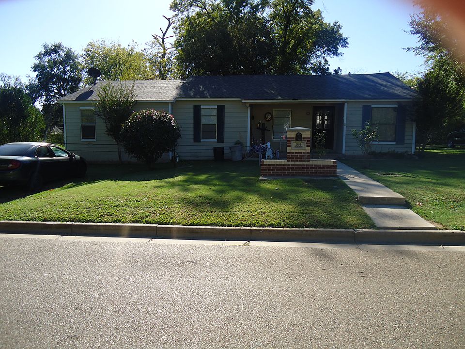 1st image of 509 Oakland St