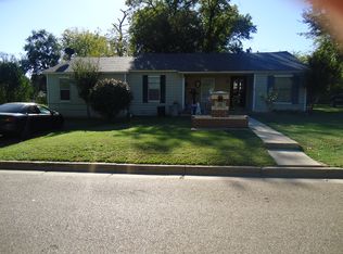 509 Oakland St, Pittsburg, TX 75686