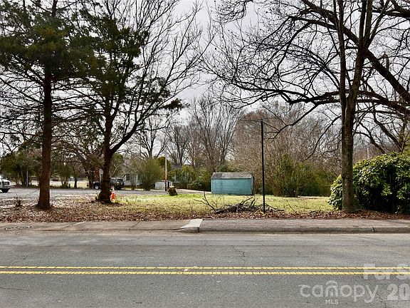 2nd image of 20724 Catawba Ave #11