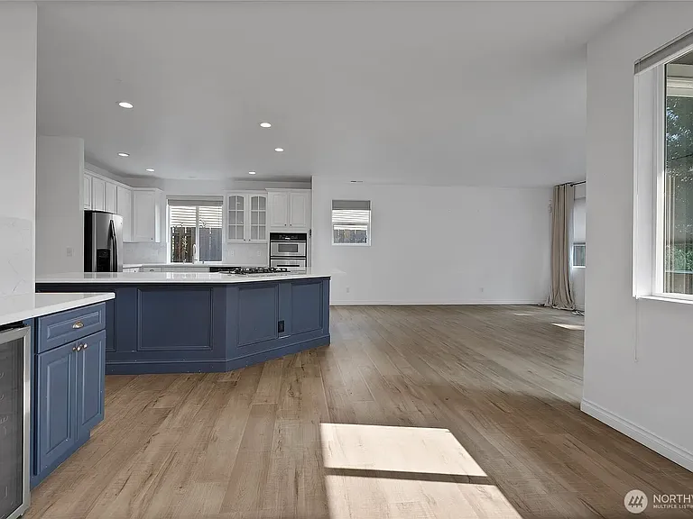 6735 Montevista Dr SE — Photo 6