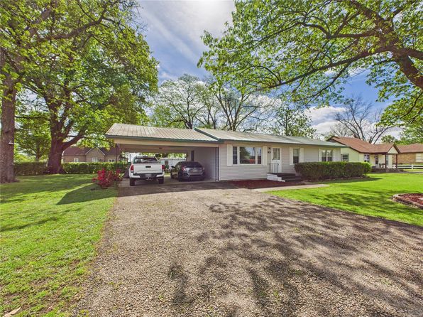 402 S Lewis St, Marston, MO 63866