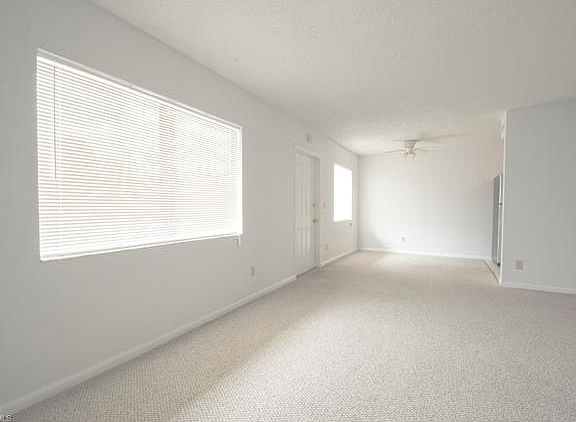 5th image of 4603 Bayshore Dr APT F6