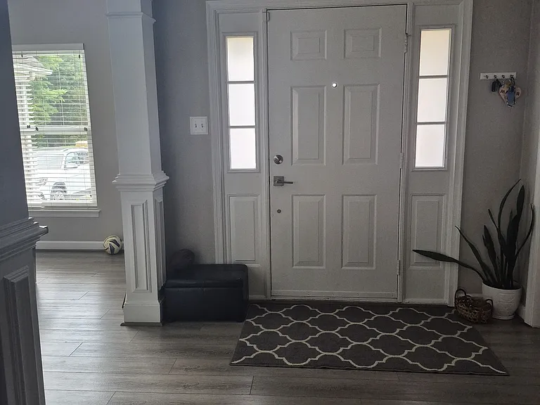 2408 Dewberry Ln — Photo 6