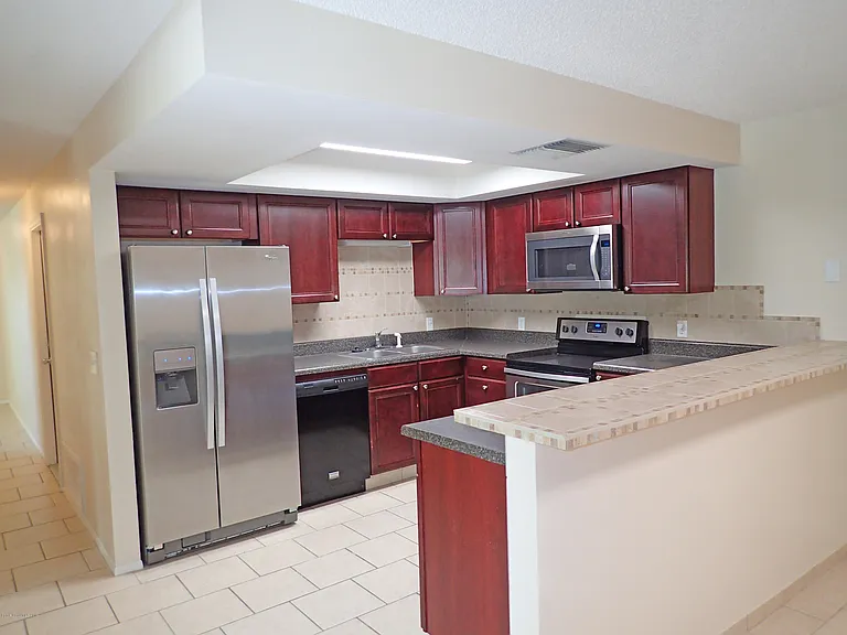 243 Ocean View Ln — Photo 2