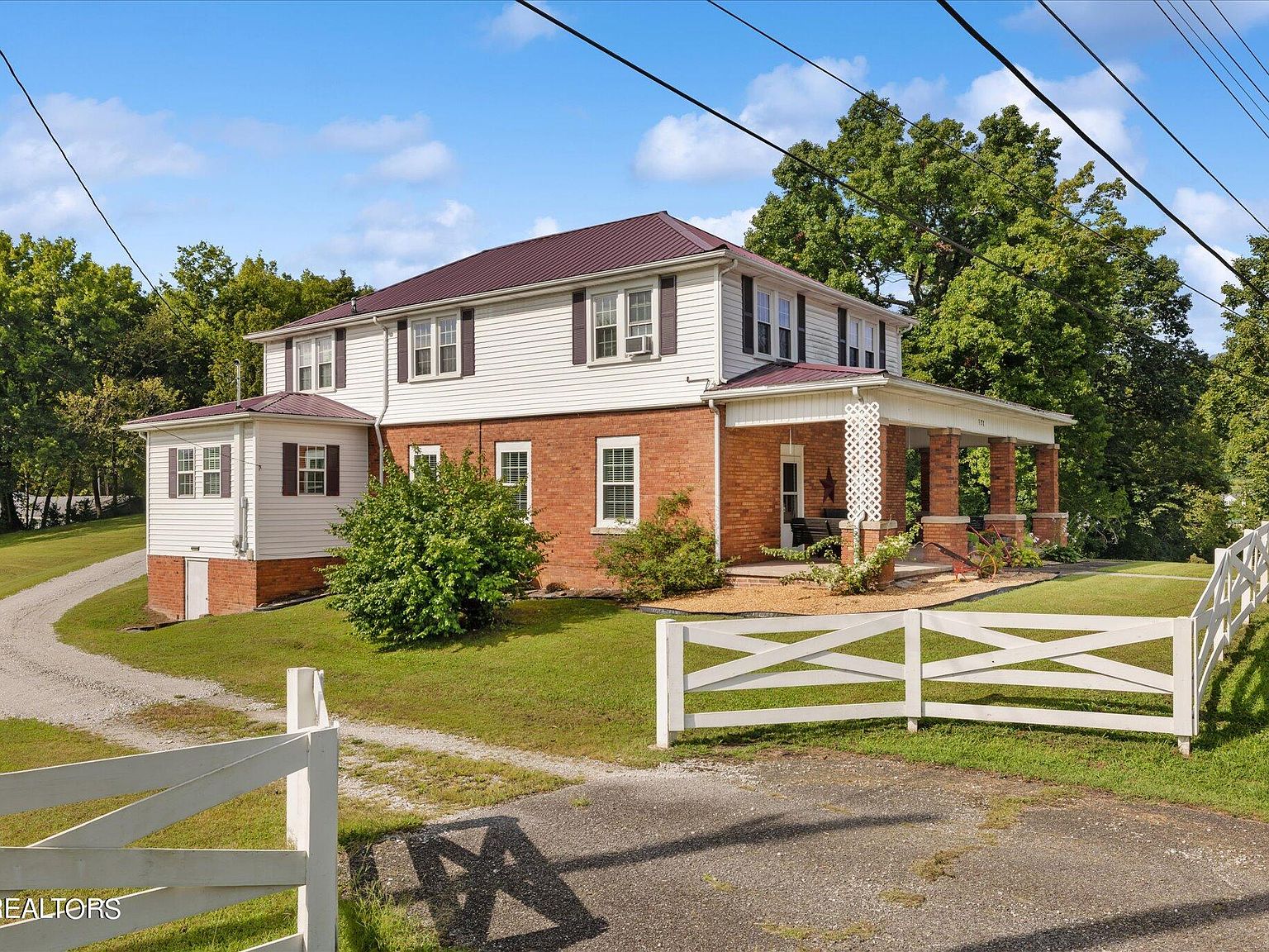 634 4th St, Lake City, TN 37769 MLS 1238547 Zillow