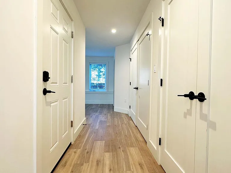 2139 Bridge Ave #3 — Photo 12