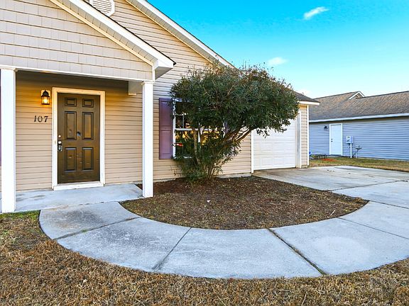 2nd image of 107 Blossom Ct