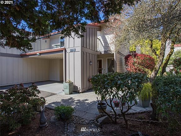 2nd image of 5729 NE Hazel Dell Avenue