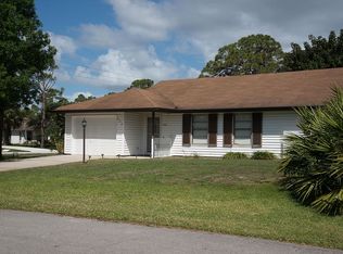 598 Frink Ave, Sebastian, FL 32958