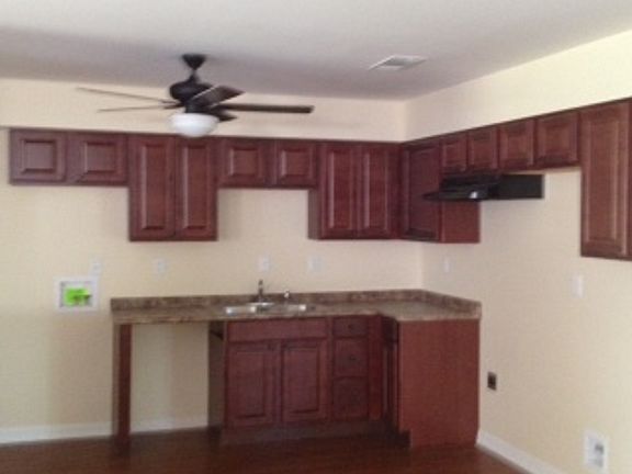 3rd image of 1195 Deer Trail Ln