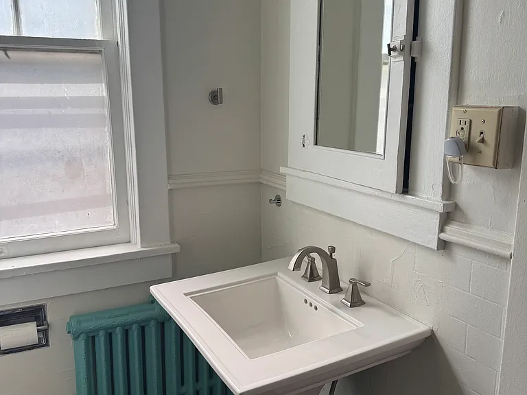 306 S Gill St #1 — Photo 31