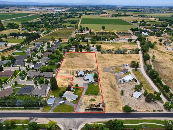 1299 N Black Cat Rd, Meridian, ID 83642
