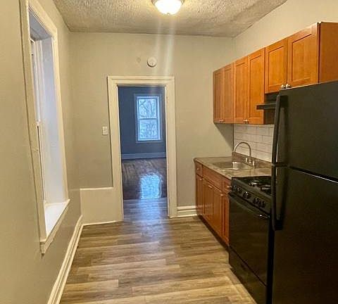 2nd image of 132 N Arlington Ave #106B