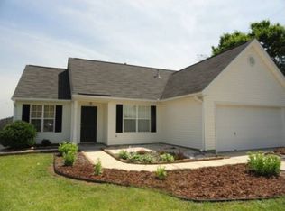 704 Reigate Rd, Charlotte, NC 28262