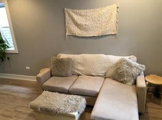 1941 W Roscoe St #1-CH, Chicago, IL 60657