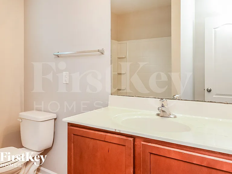 7429 Hidden Creek Dr — Photo 9