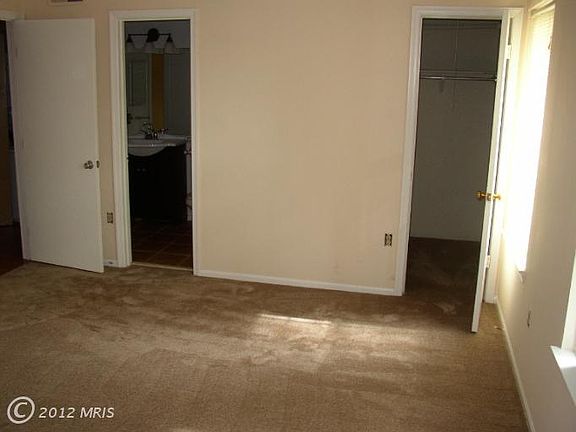 Brand new carpets in Master