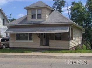1009 Pike St, Parkersburg, WV 26101