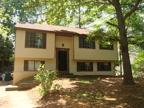 1398 Graves Rd Photo 1