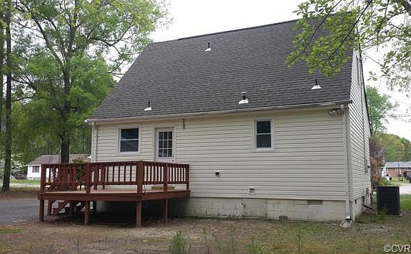 3rd image of 23805 Gaydell Dr