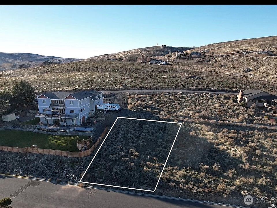 1st image of 0 Vue Crest Road NW