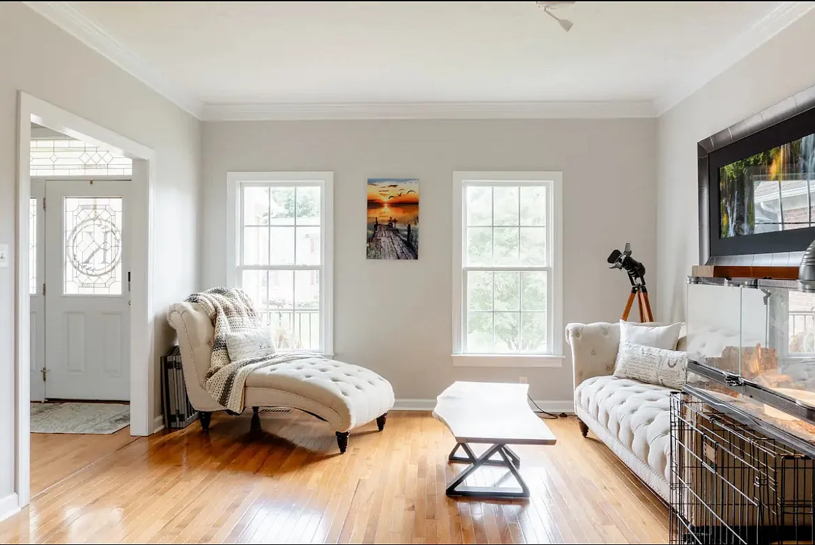 4 bed, 2514 sqft, $3,900 — Photo 1