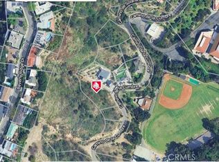 3747 Camino De La Cumbre #17, Sherman Oaks, CA 91423