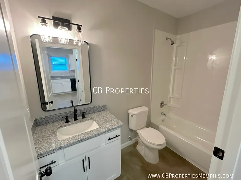 671 Pearce St — Photo 7