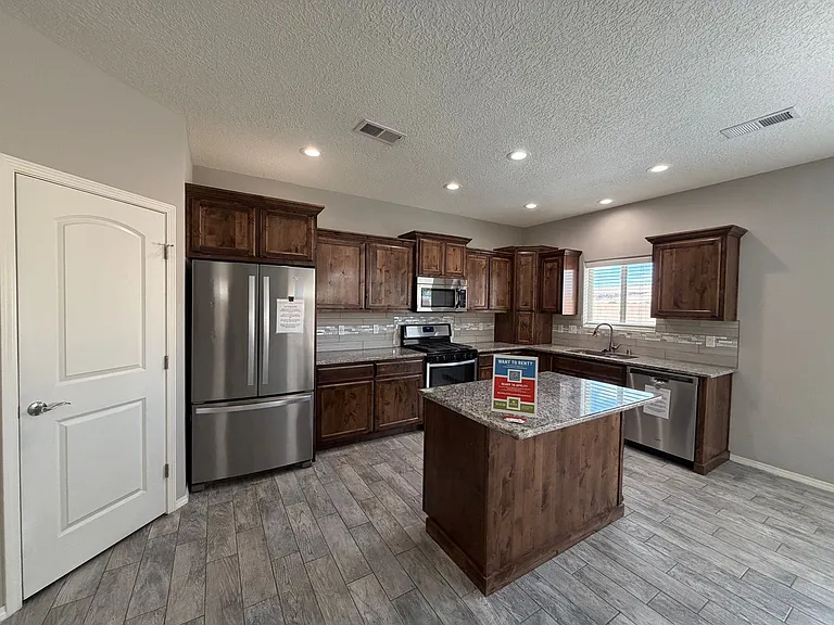 860 Firewheel Loop SW — Photo 34