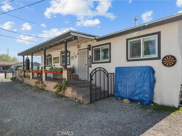 318 Sycamore St, Santa Paula, CA 93060