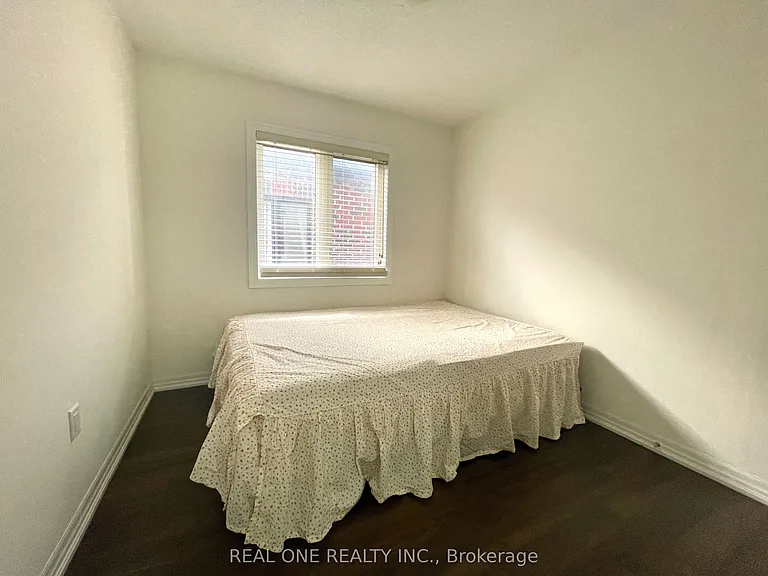 3164 Ernest Appelbe Blvd — Photo 17