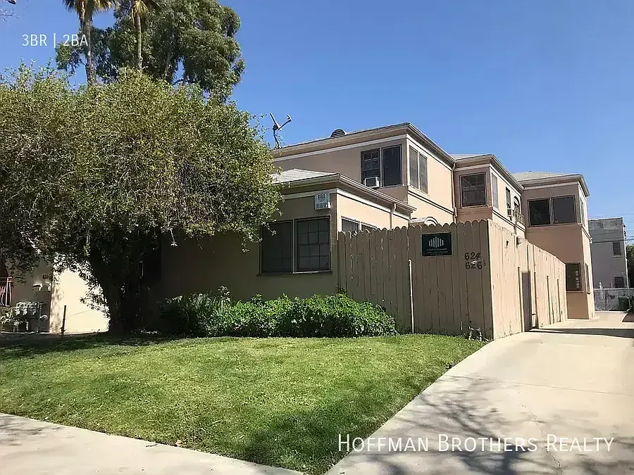 624 N Sycamore Ave Los Angeles, CA 90036 — Photo 2