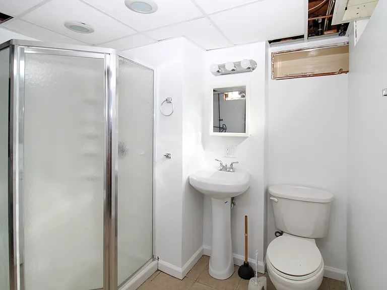 25815 Midway St — Photo 3