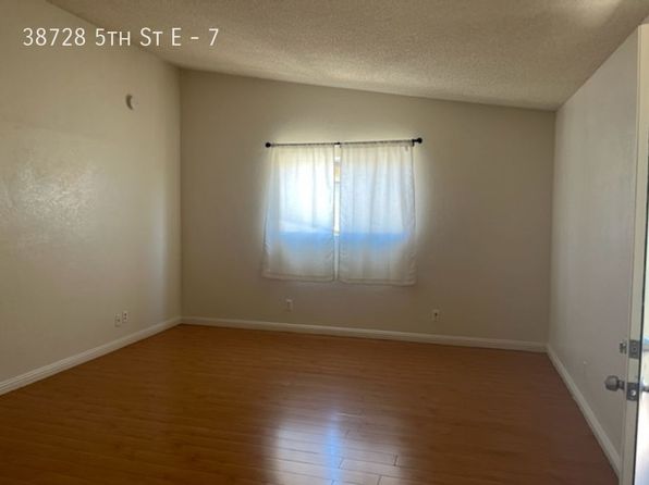 38728 5th St E, Palmdale, CA