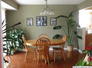 1202 Arthur St, Toms River, NJ 08755