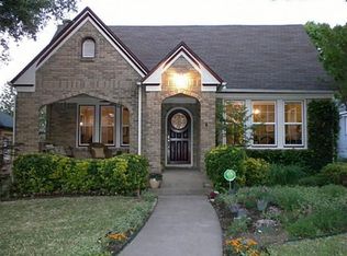 6934 Lindsley Ave, Dallas, TX 75223