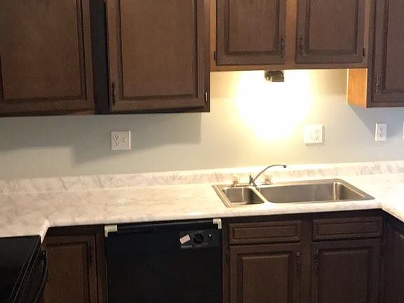 2nd image of 3024 Montana Ave #3