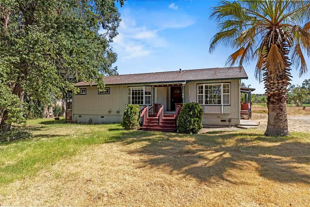 5447 Northridge Way photo 1