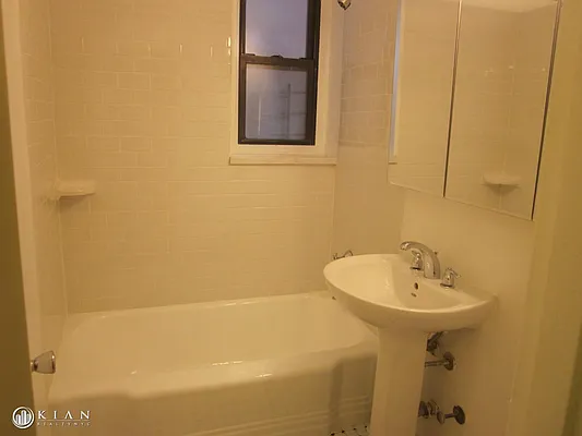 Rented by Kian Realty | media 24