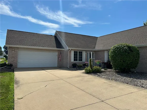 3103 Stoneridge Ct, Danville, IL 61832