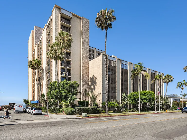 1750 E Ocean Blvd #511 — Photo 24