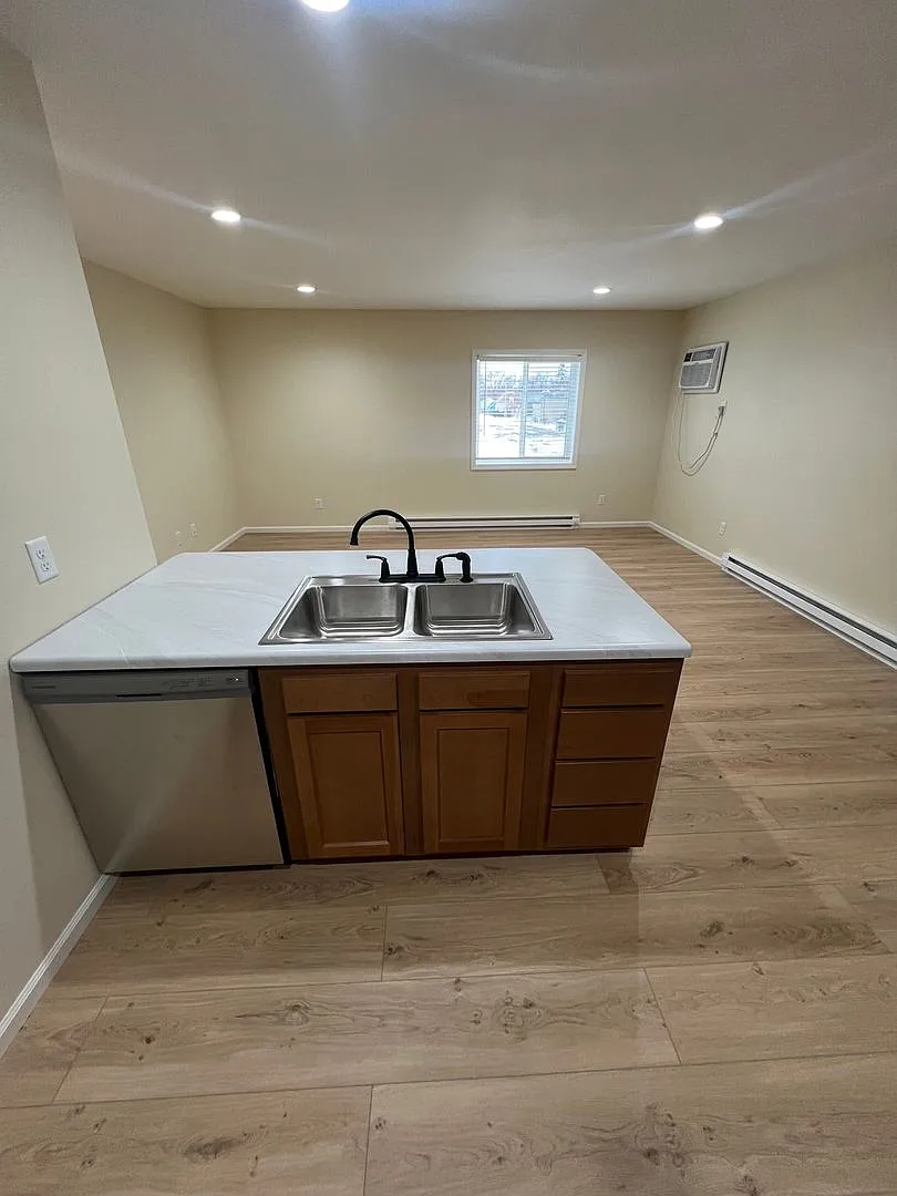 Northern Place Apartments 4 — Photo 4