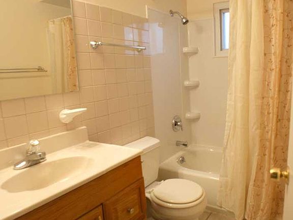 4th image of 6512 Almont Dr