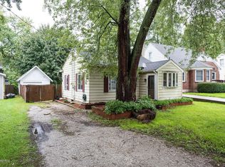 1337 Parkhurst Ave NW, Grand Rapids, MI 49504