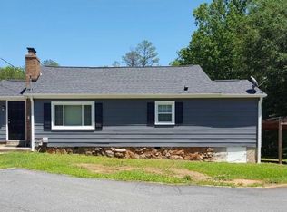 2816 Brushy Creek Rd, Greer, SC 29650