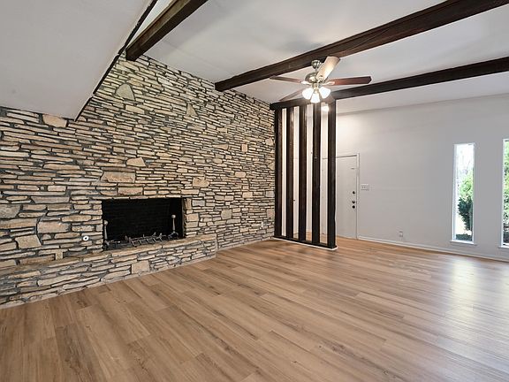 3rd image of 2507 Parker Ln #A