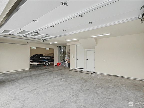4th image of 15006 Allison Place