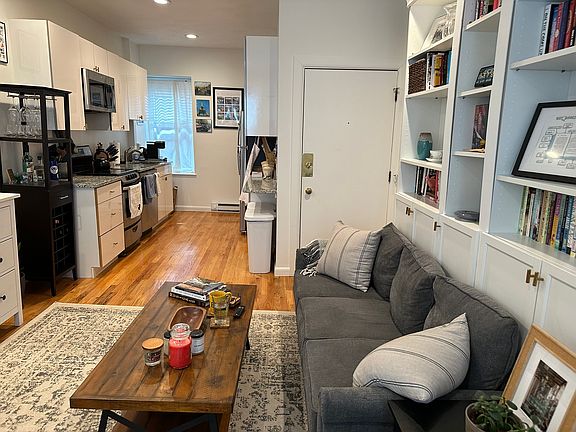 2nd image of 57 Westland Ave APT 6A