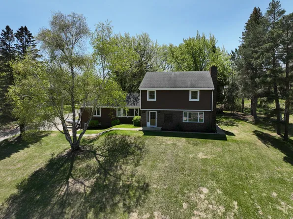 113 Summit Ave E, Walker, MN 56484